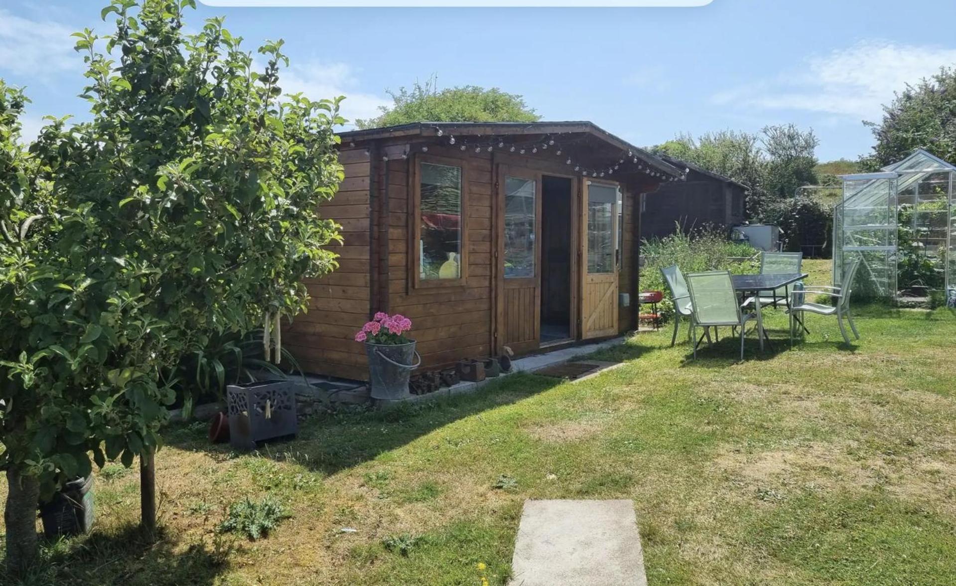 Glamping - Great For Hikers - Breakfast Inc!
