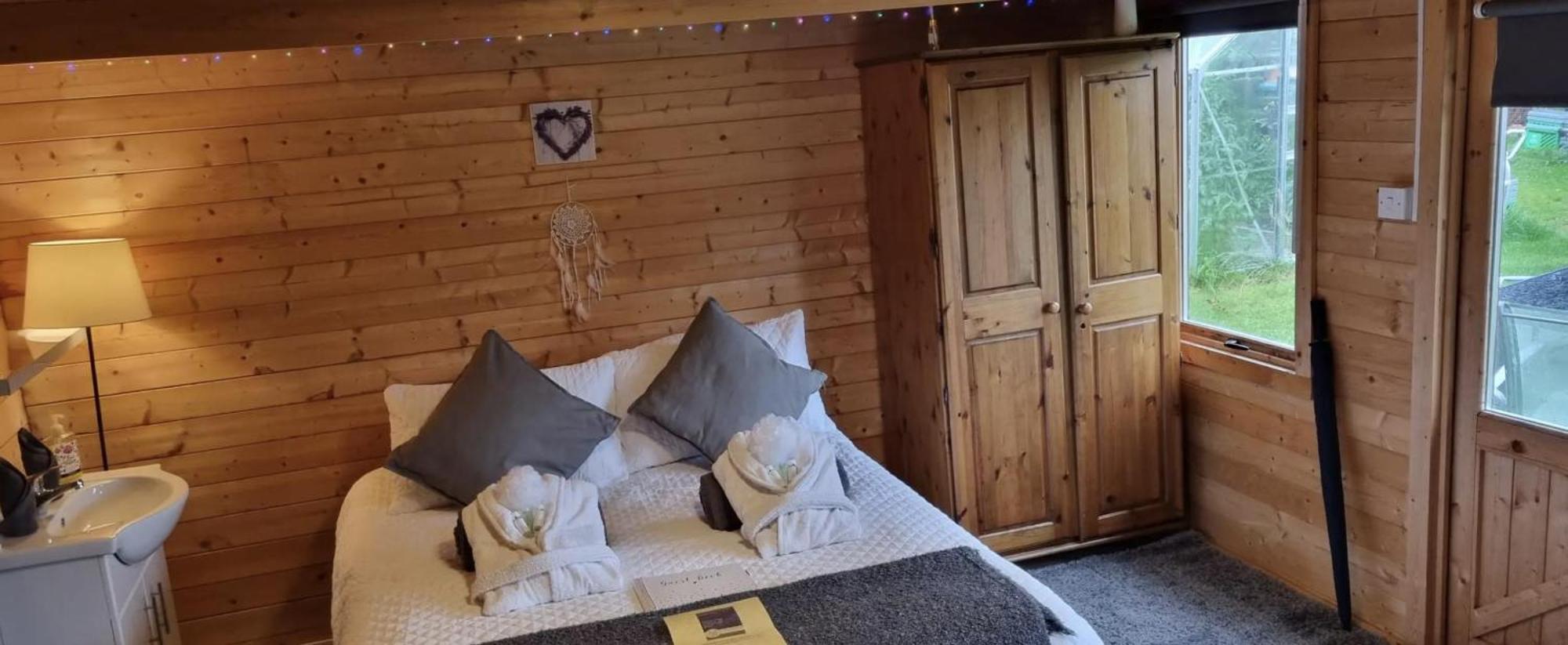 Holiday home Glamping - Great For Hikers - Breakfast Inc!