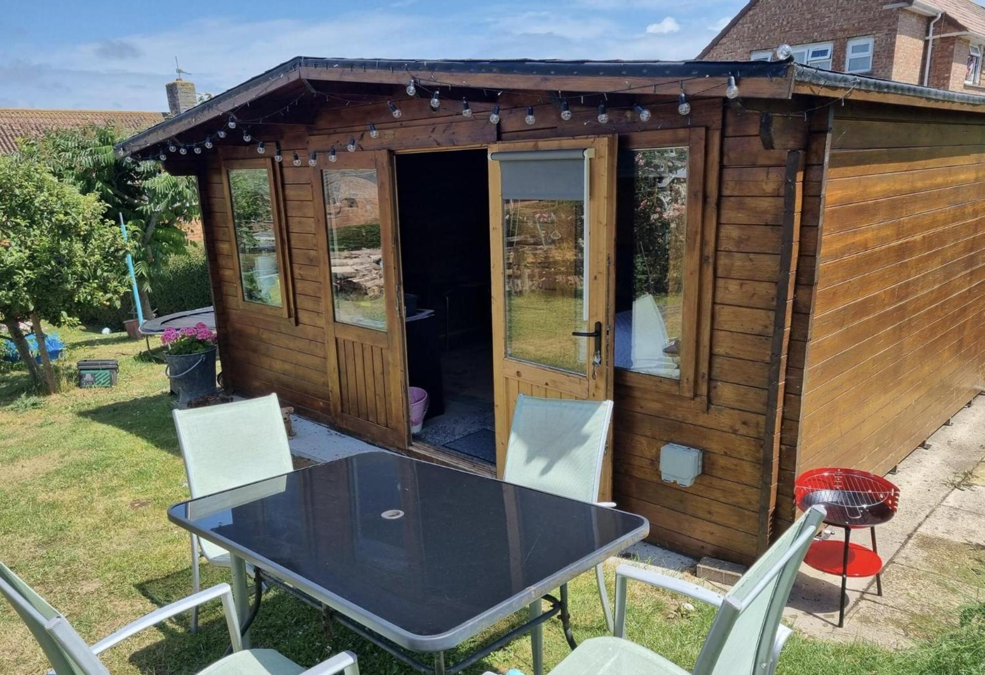 Holiday home Glamping - Great For Hikers - Breakfast Inc!